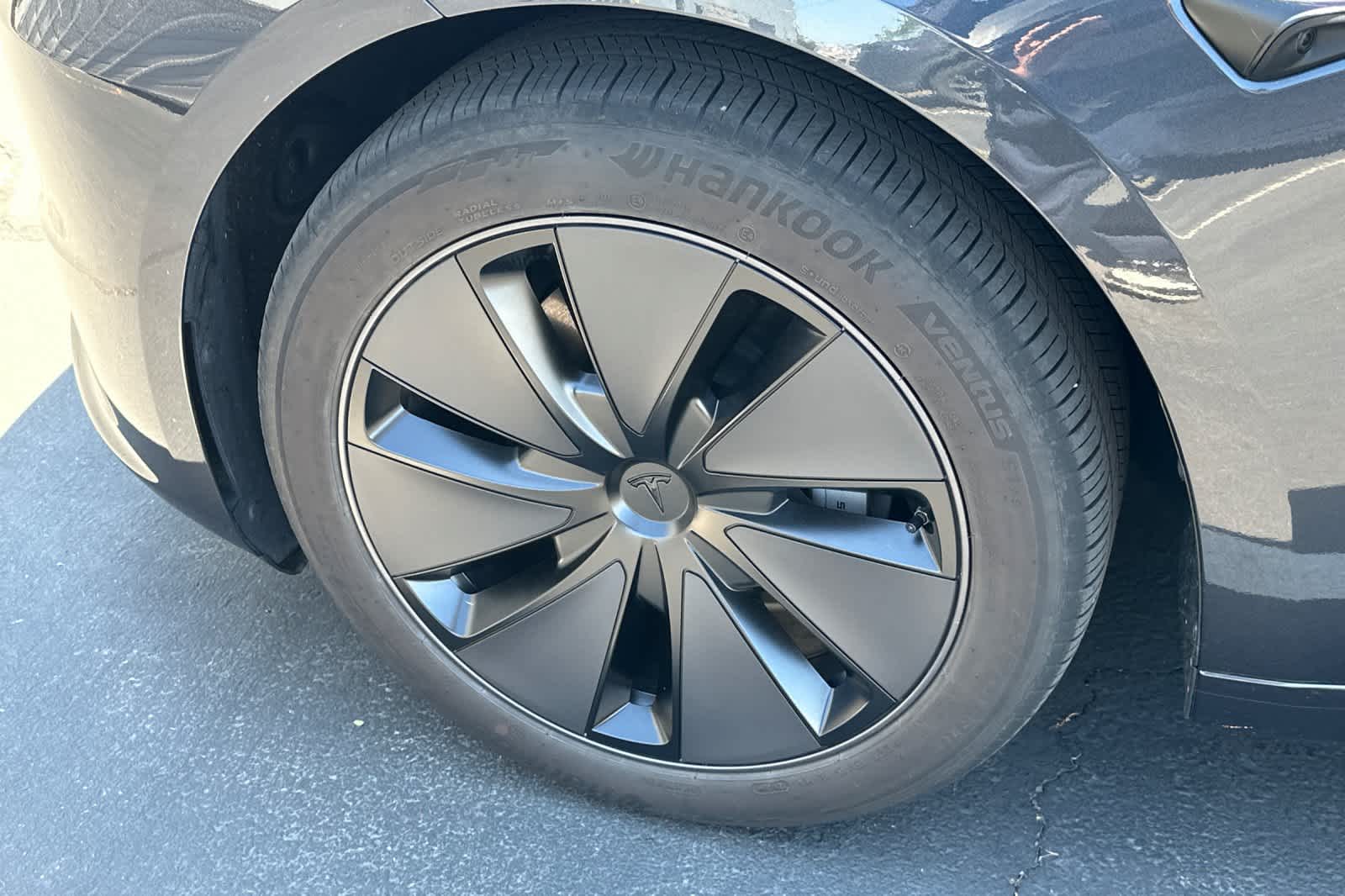 Thumbnail: 2024 Tesla Model 3 - 21