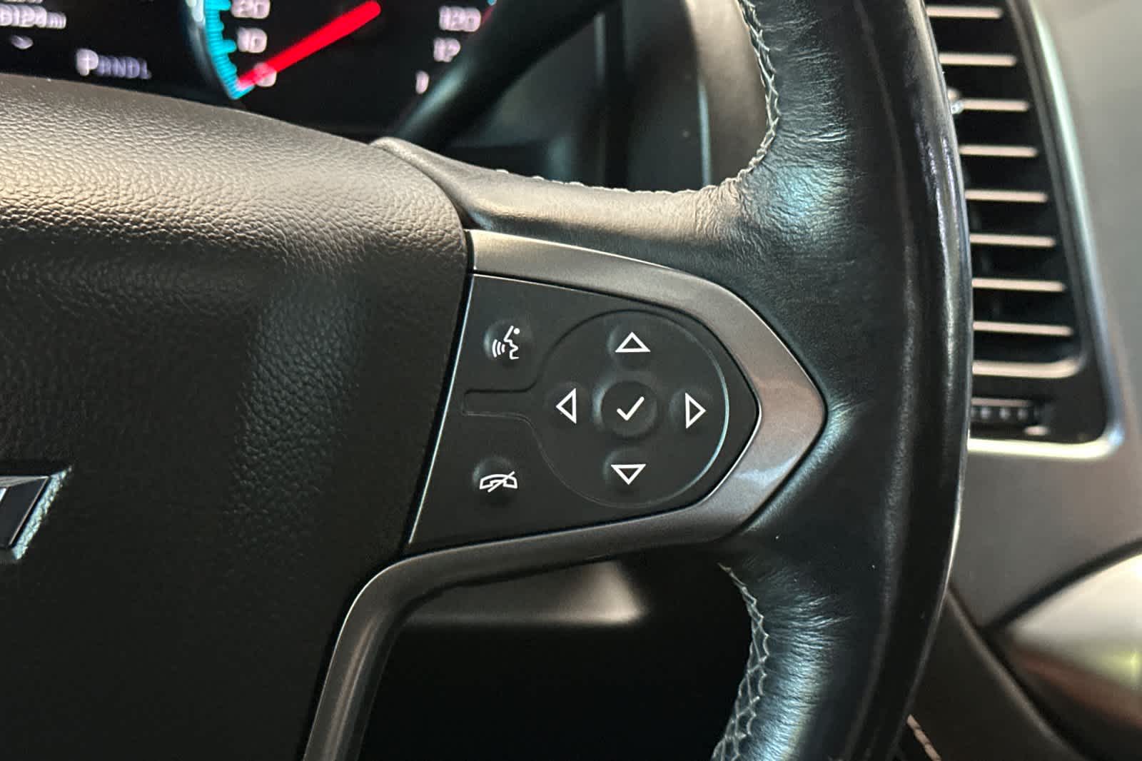 2017 Chevrolet Tahoe LT 29