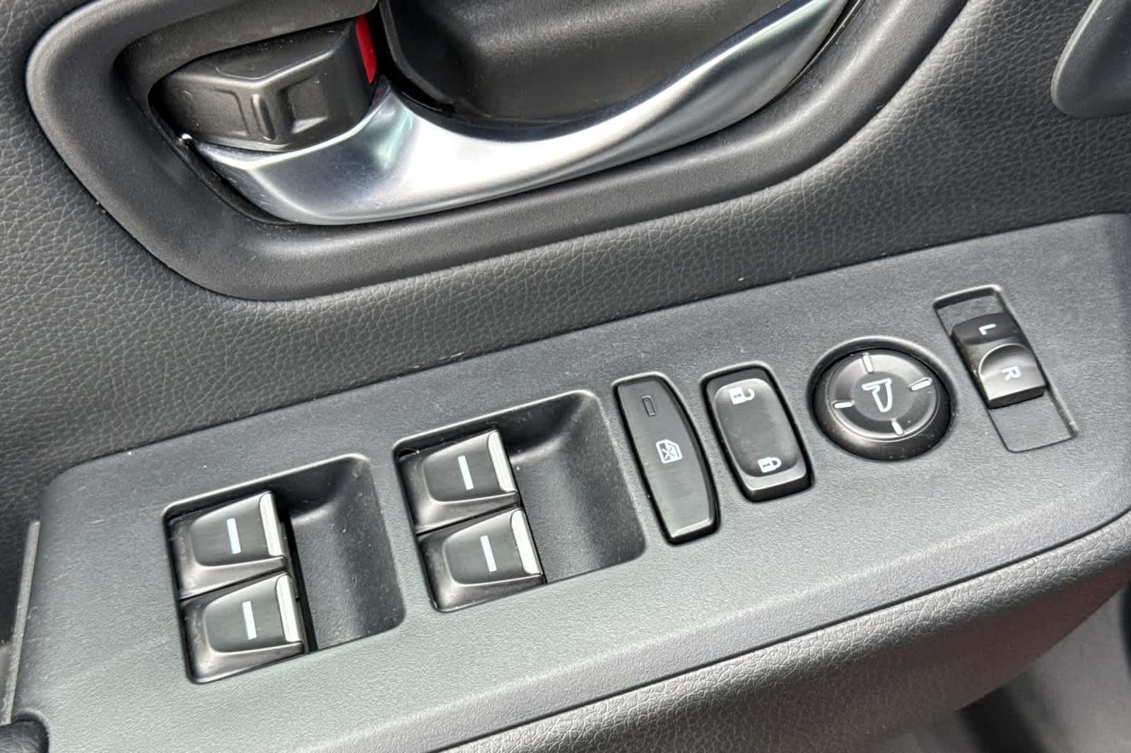 Thumbnail: 2024 Honda Pilot - 13