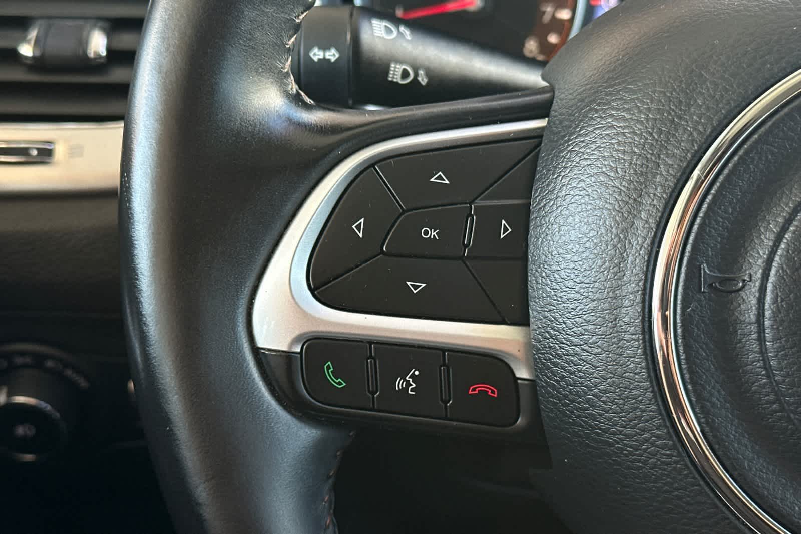 Thumbnail: 2018 Jeep Compass - 25