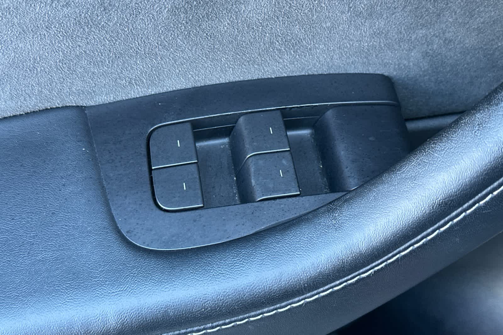 Thumbnail: 2022 Tesla Model Y - 13