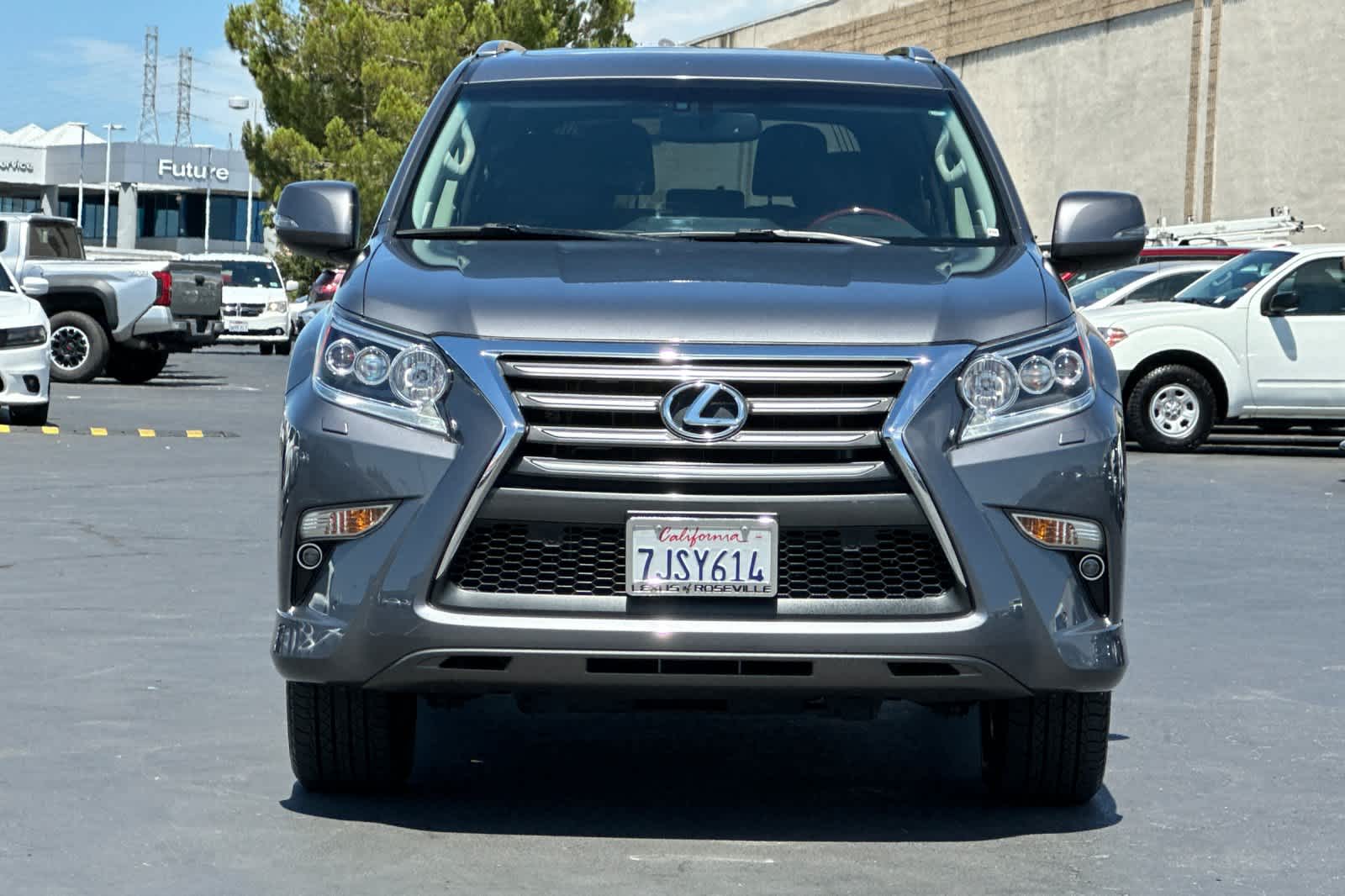 Thumbnail: 2015 Lexus GX - 10