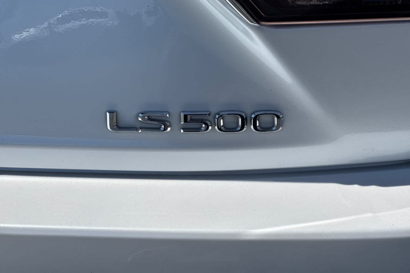 Thumbnail: 2019 Lexus LS - 32