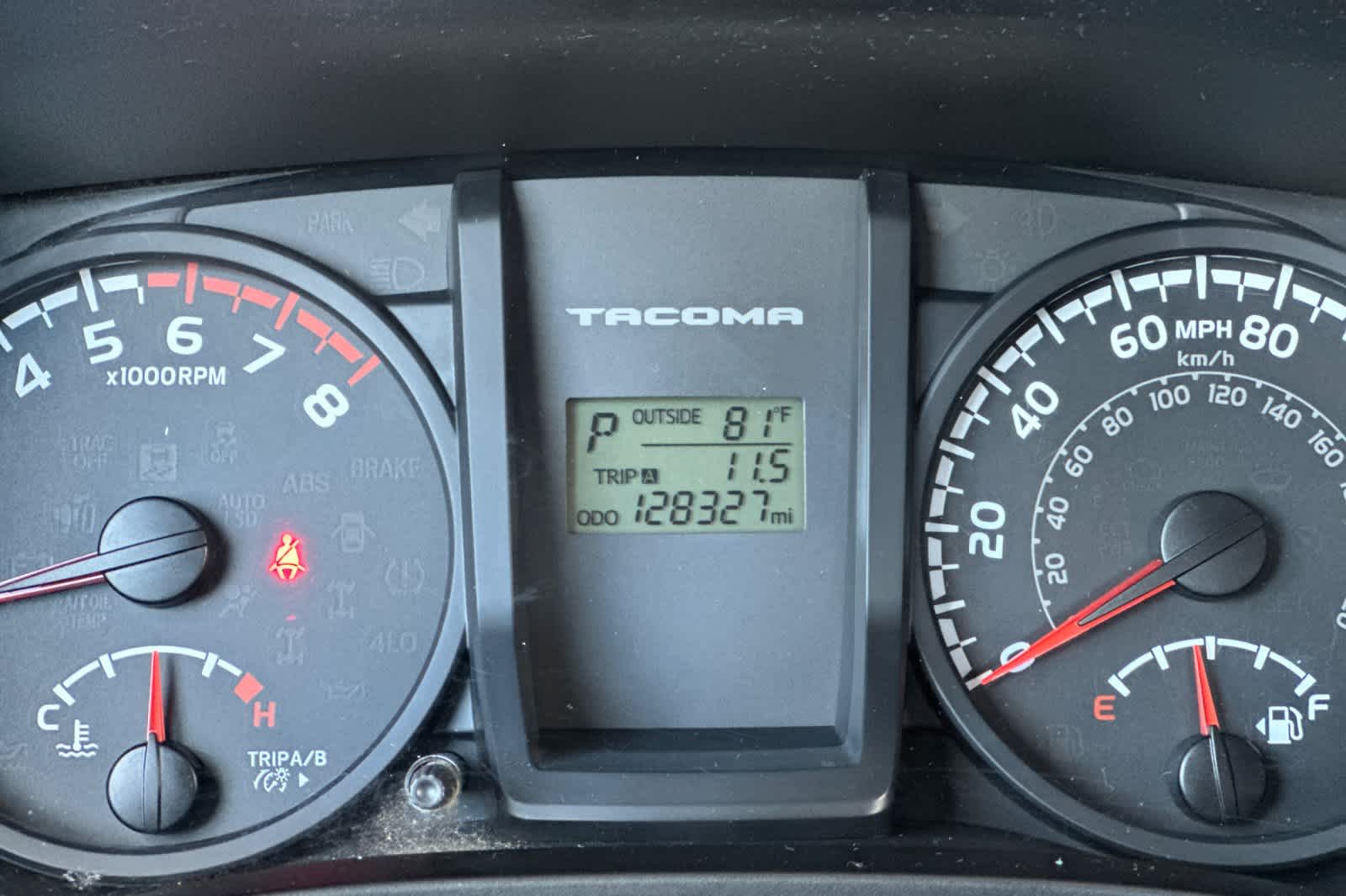 Thumbnail: 2017 Toyota Tacoma - 25