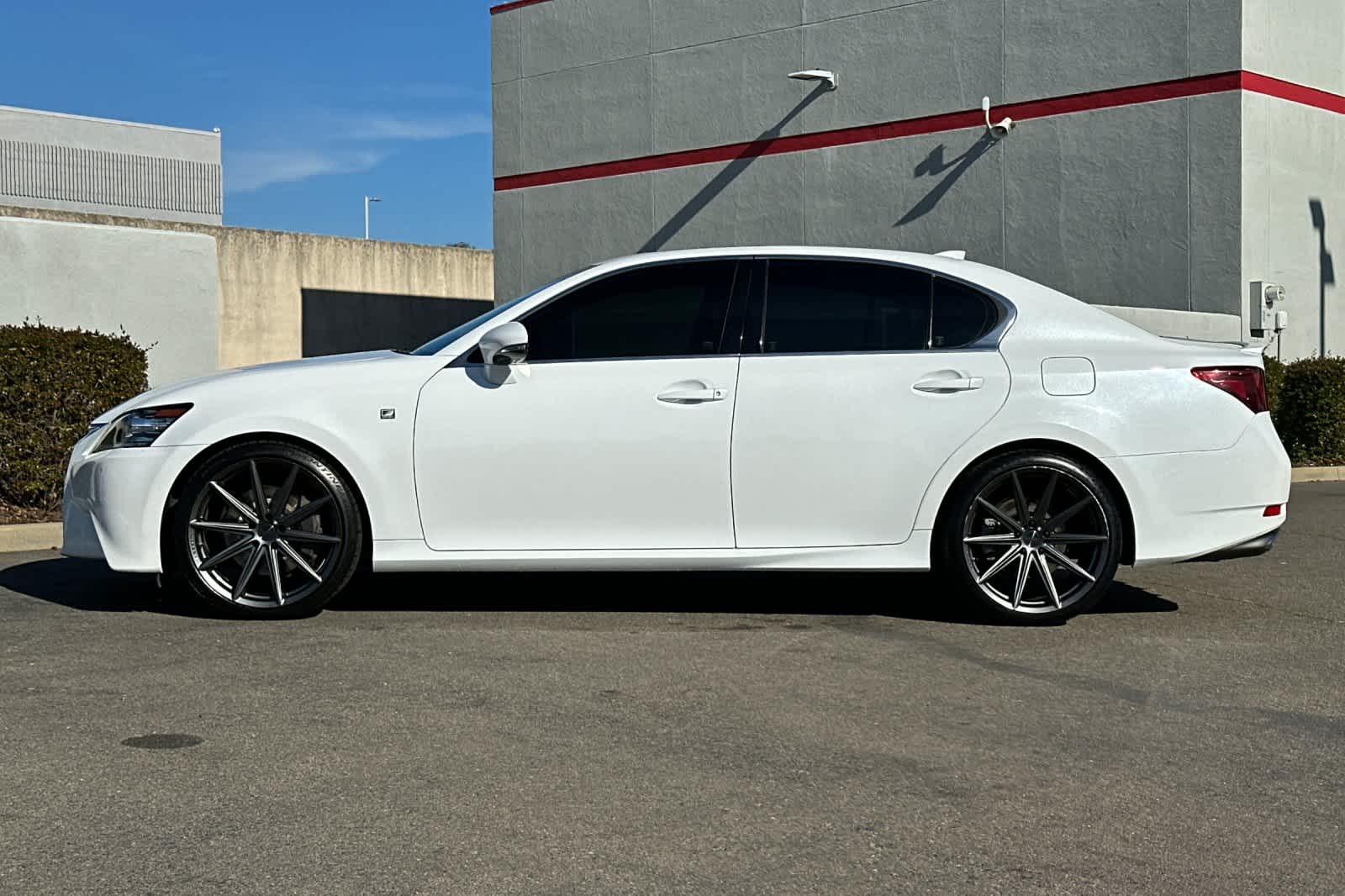 Thumbnail: 2015 Lexus GS - 9