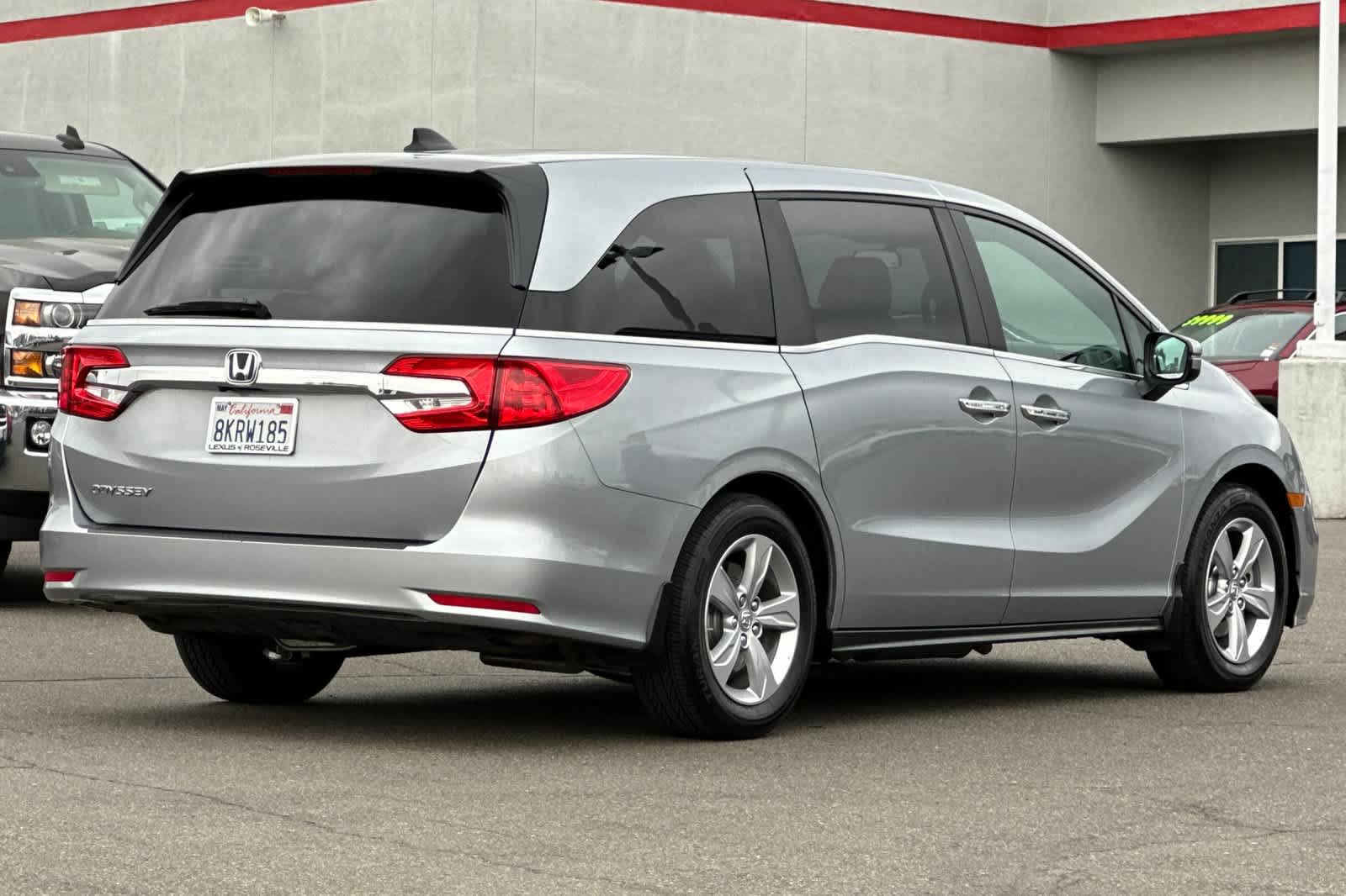 Thumbnail: 2019 Honda Odyssey - 2