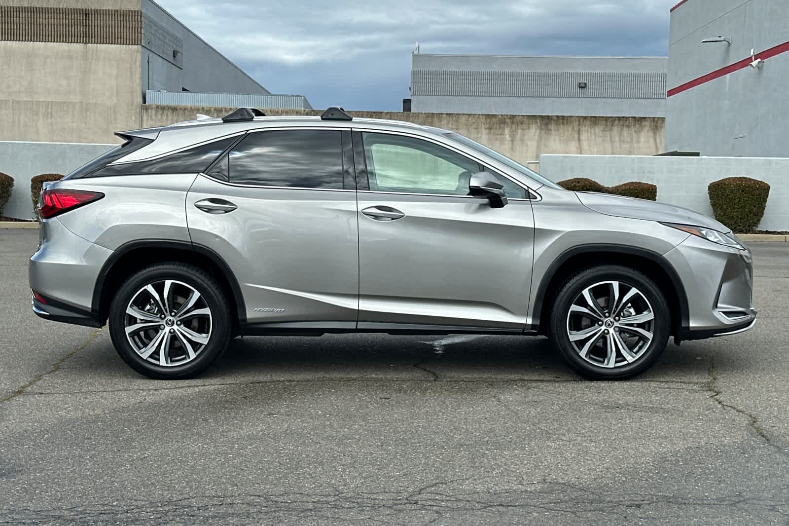 Thumbnail: 2020 Lexus RX - 6