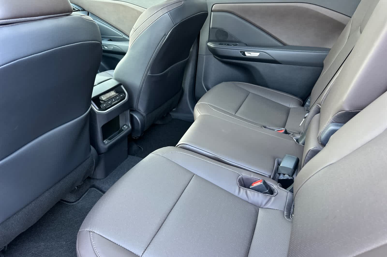 Thumbnail: 2026 Lexus TX - 4