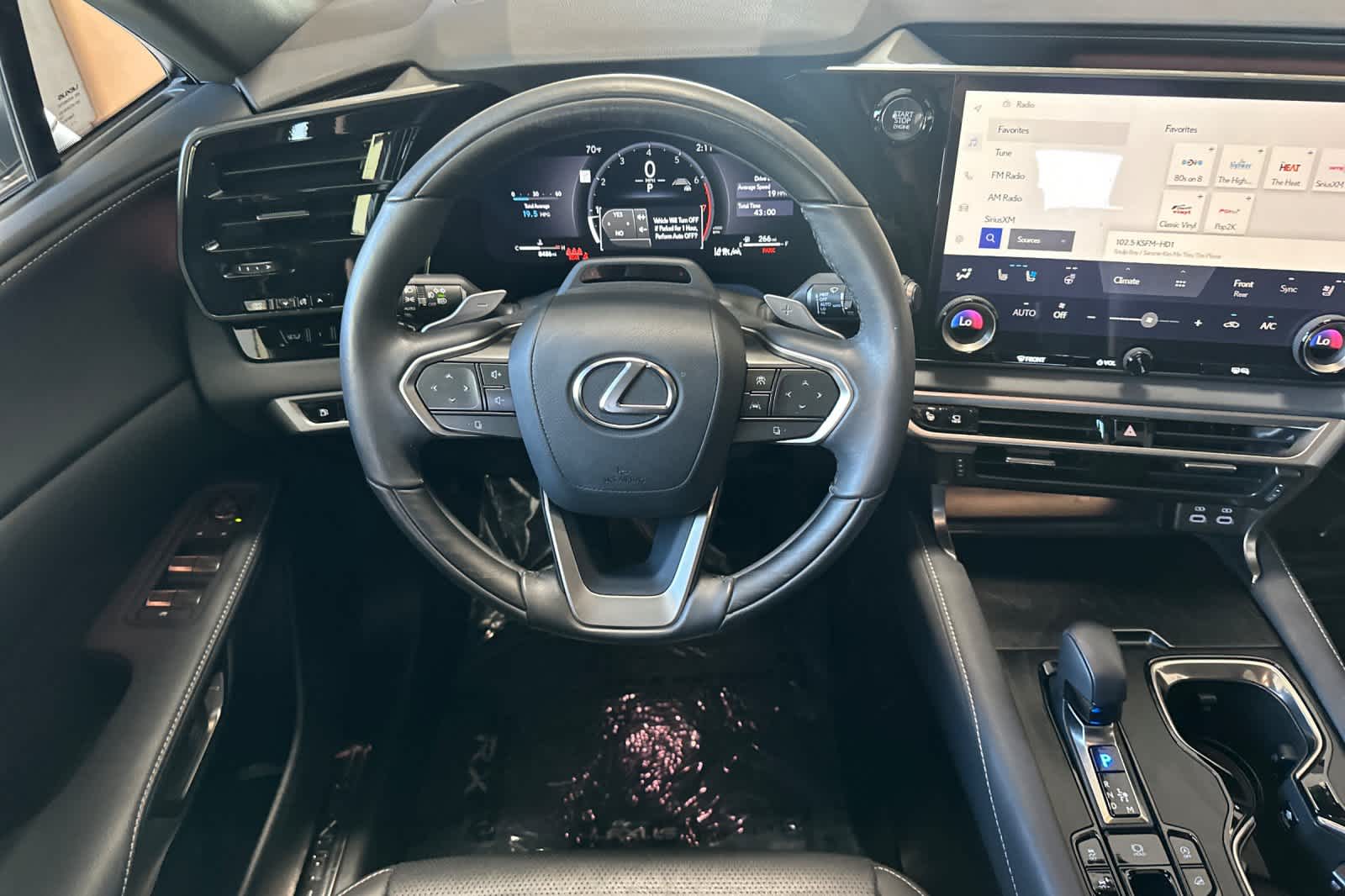 Thumbnail: 2025 Lexus RX - 15