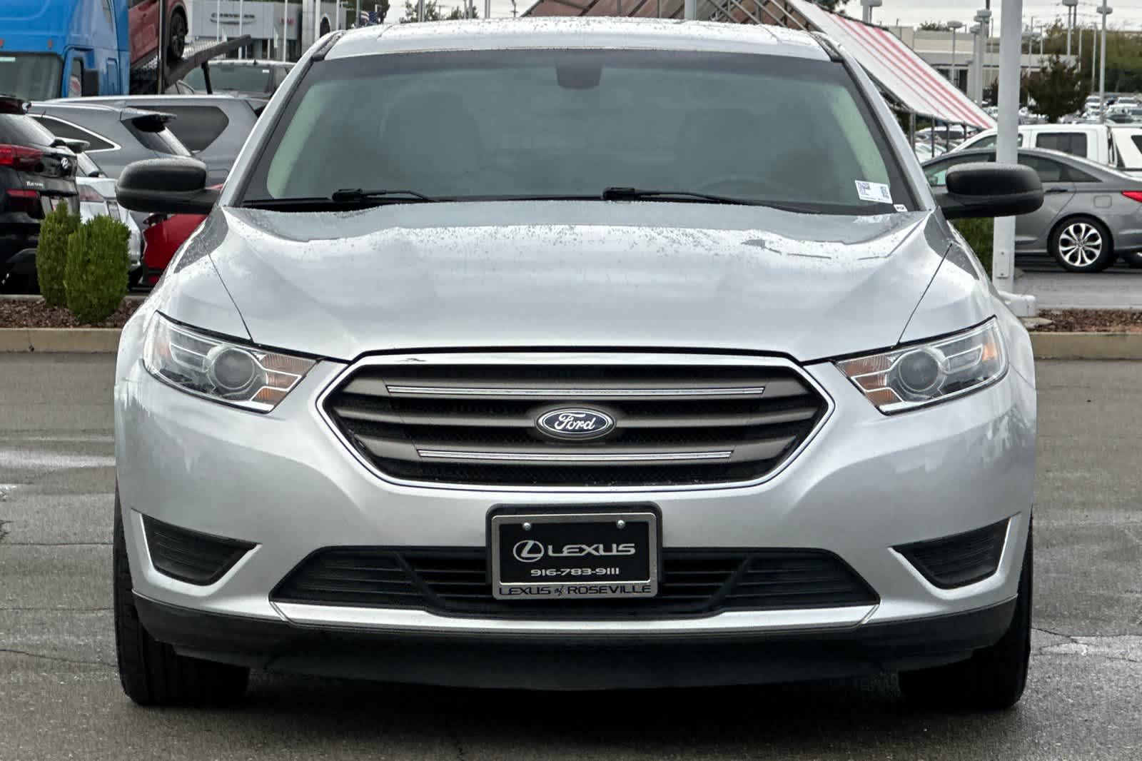 Thumbnail: 2018 Ford Taurus - 10