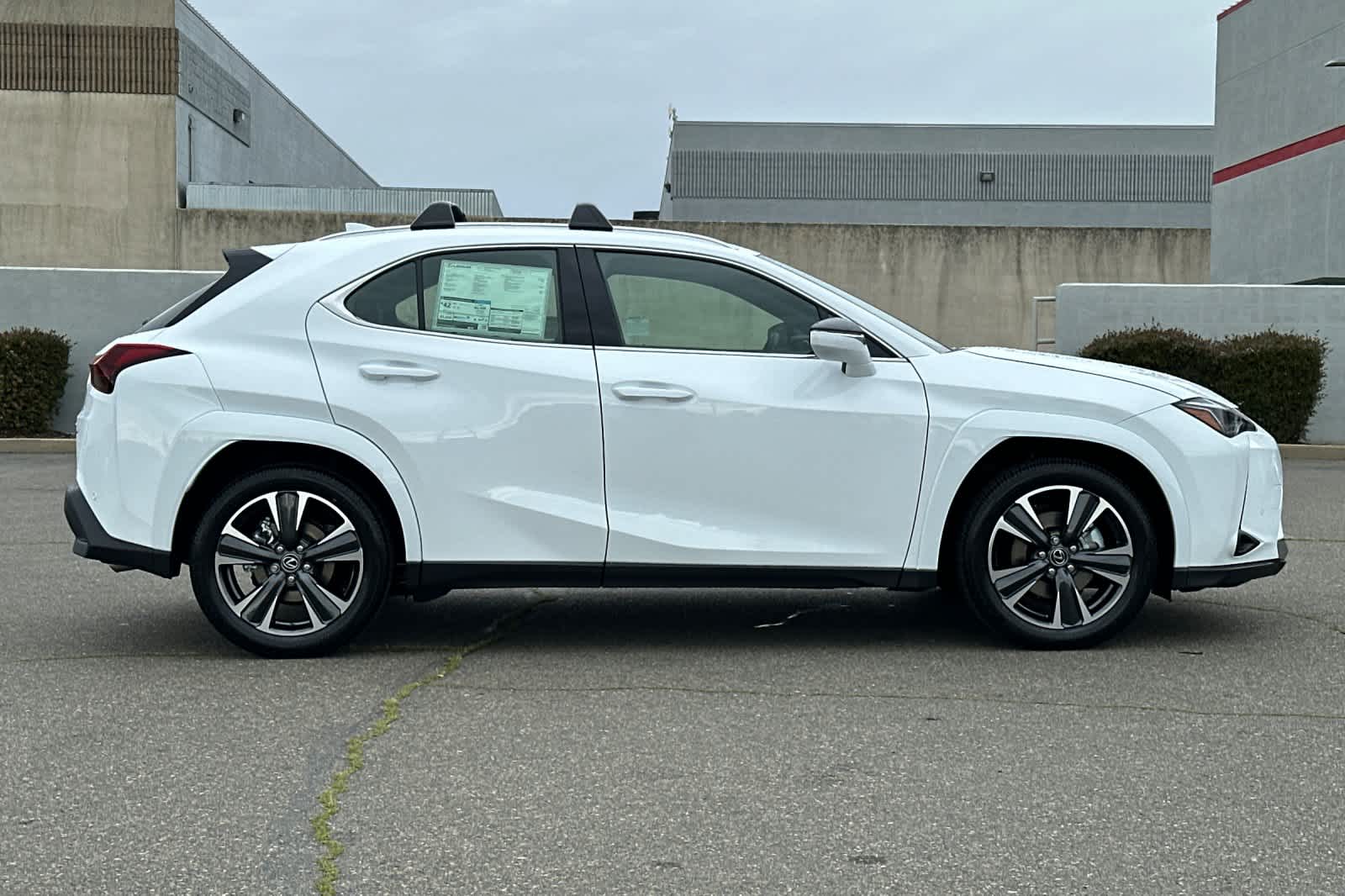 Thumbnail: 2026 Lexus UX - 6