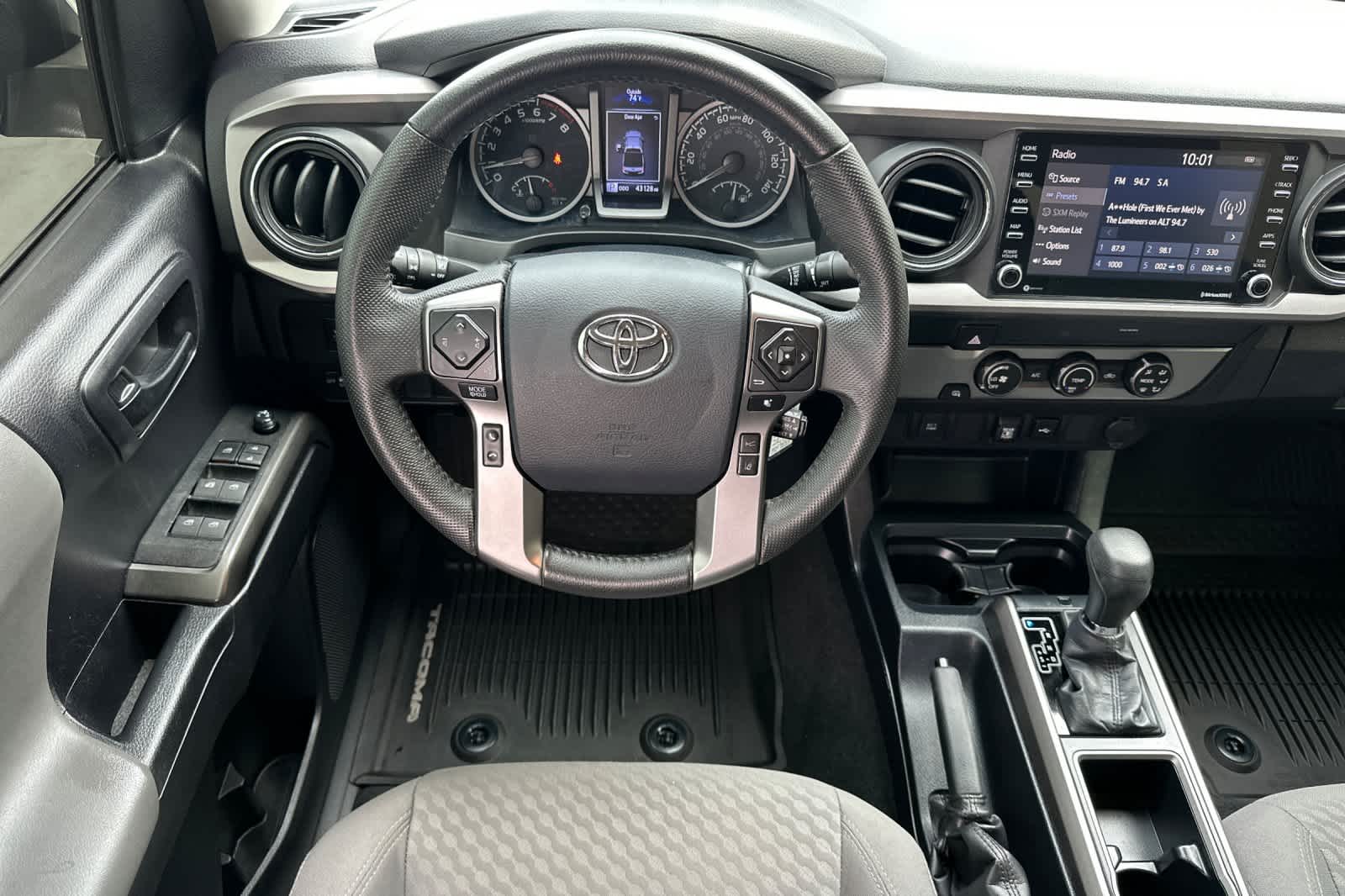 Thumbnail: 2020 Toyota Tacoma - 14