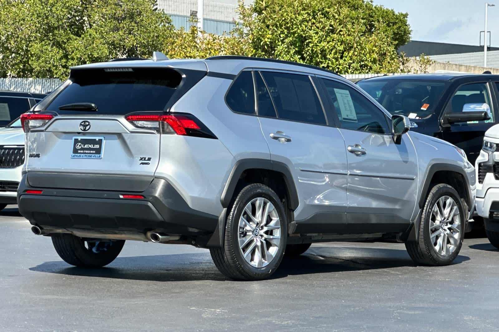 Thumbnail: 2022 Toyota RAV4 - 2