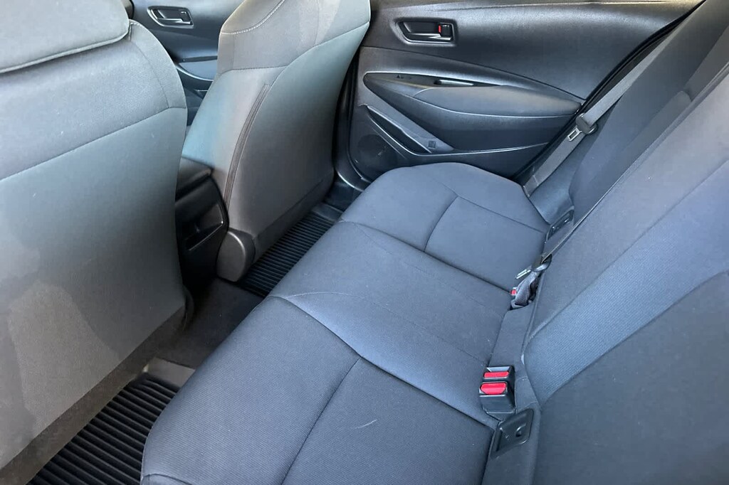 Used 2022 Toyota Corolla LE Sedan