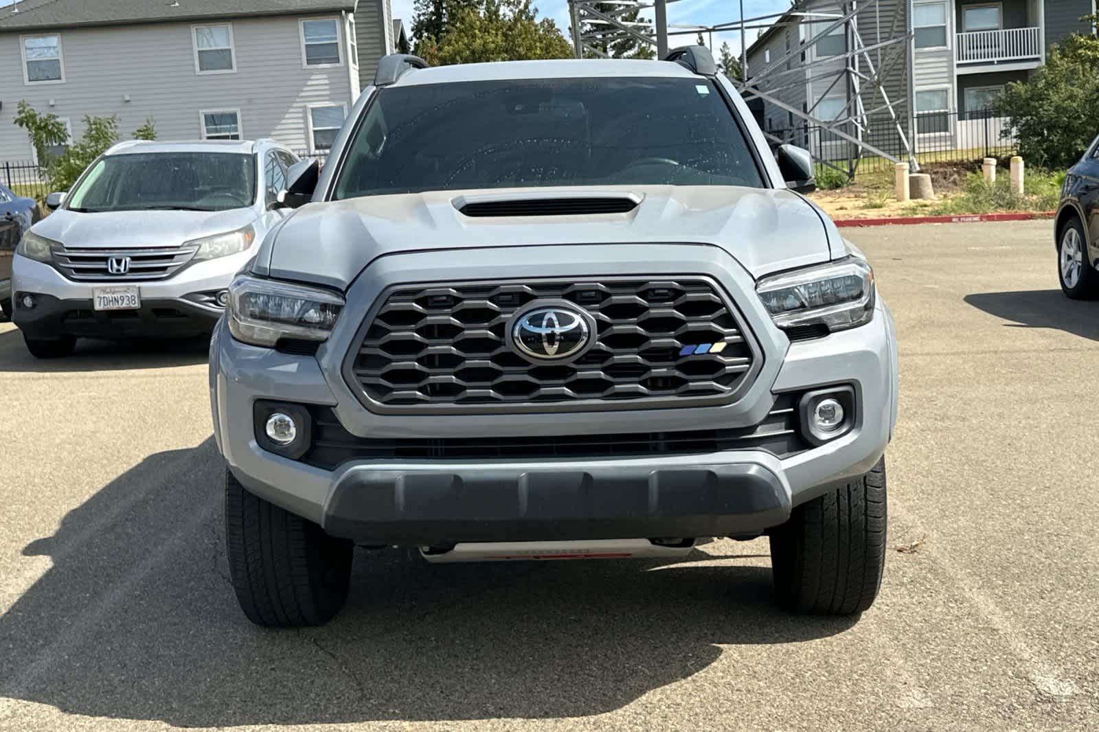 Thumbnail: 2020 Toyota Tacoma - 6