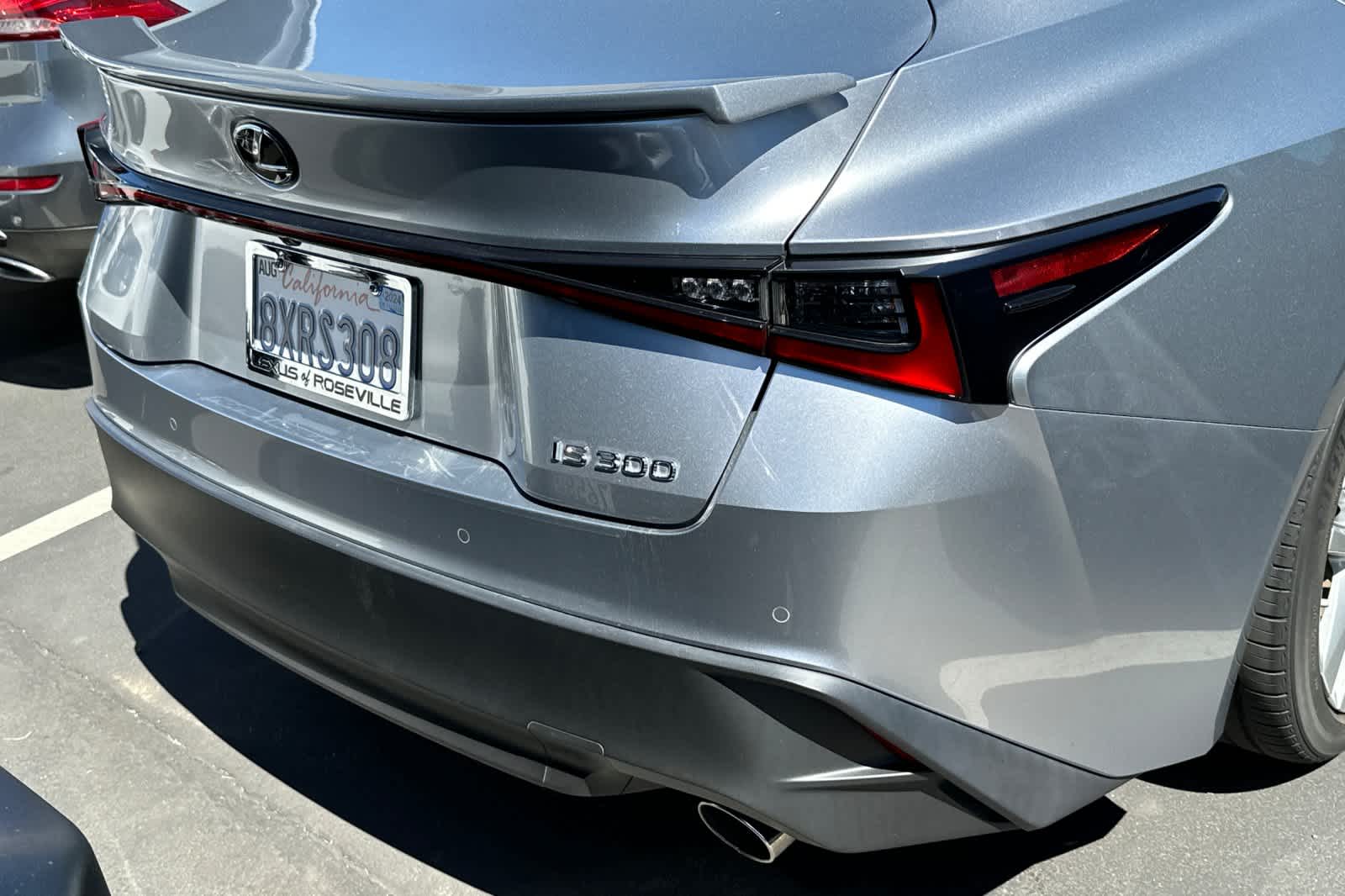 2021 Lexus IS  16