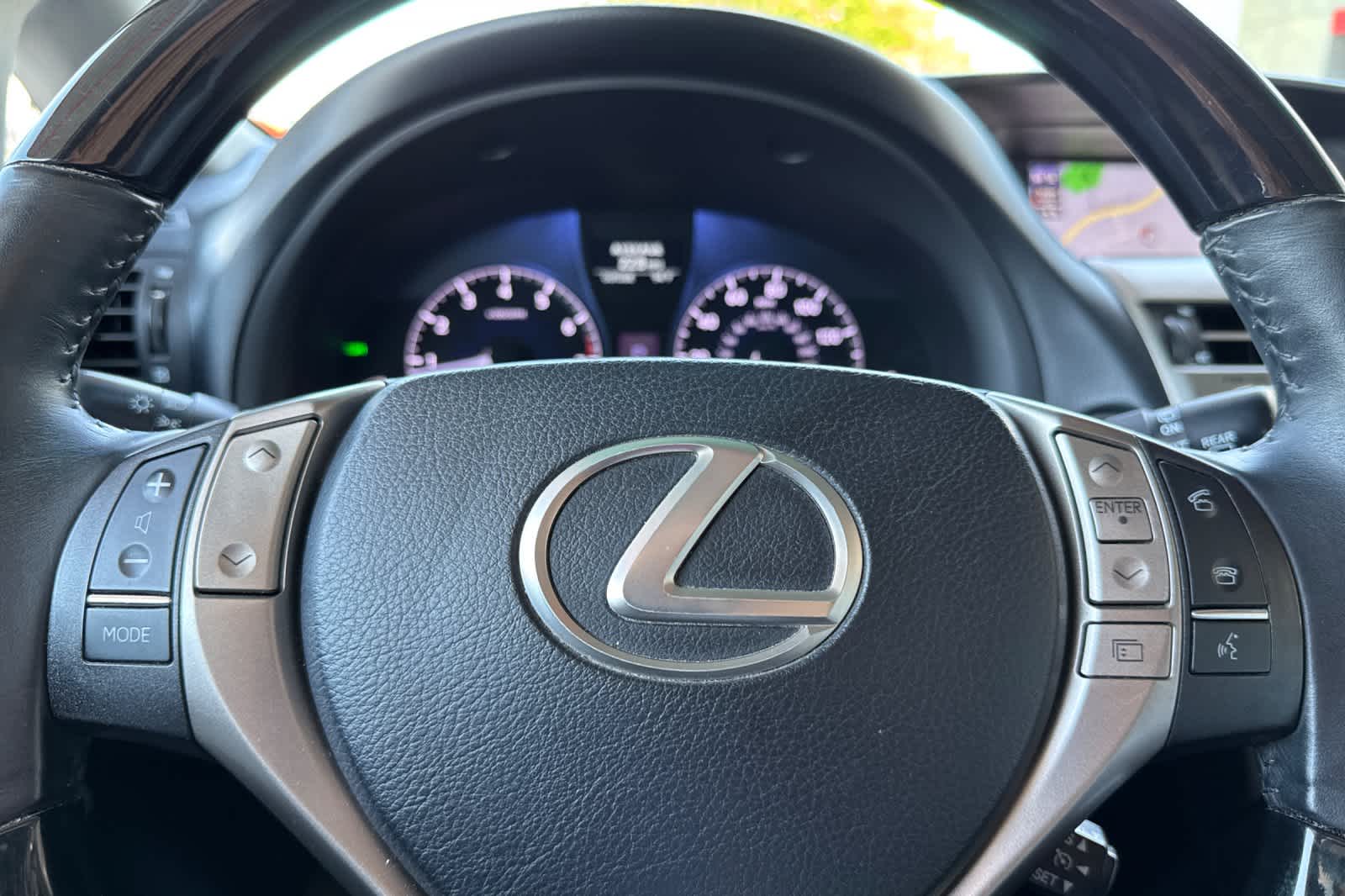 Thumbnail: 2015 Lexus RX - 26