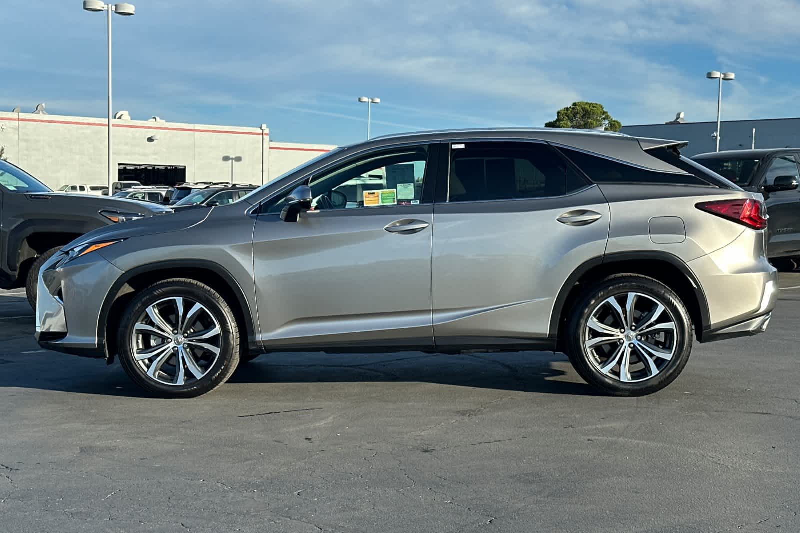 Thumbnail: 2017 Lexus RX - 9