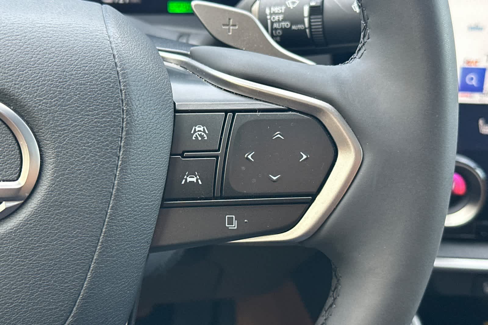 Thumbnail: 2023 Lexus RZ - 27