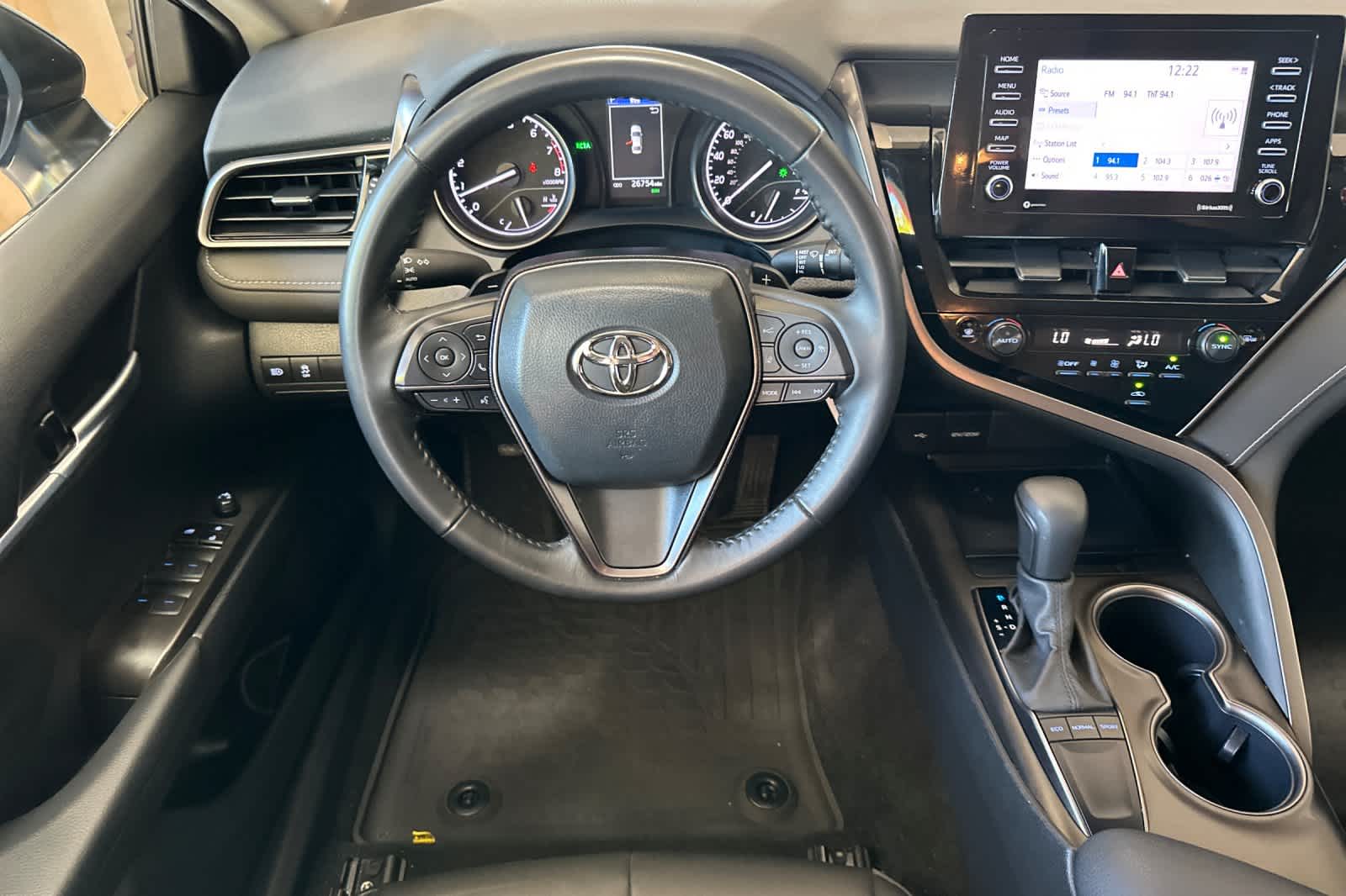 Thumbnail: 2024 Toyota Camry - 14