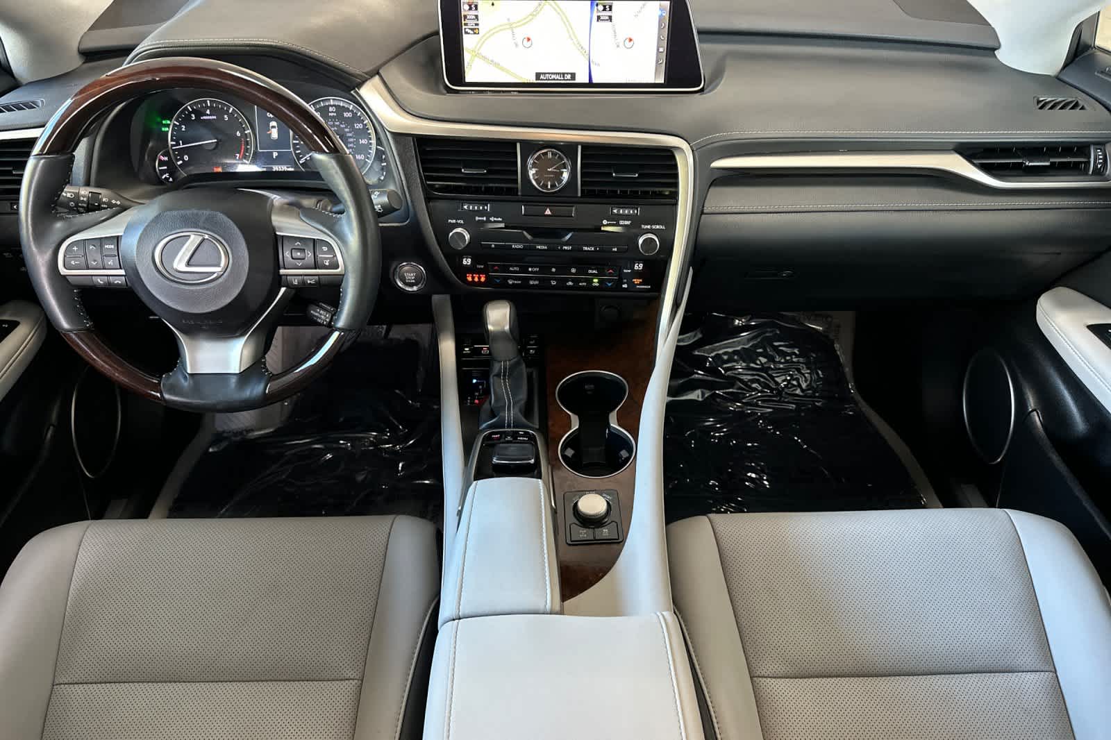 Thumbnail: 2019 Lexus RX - 3