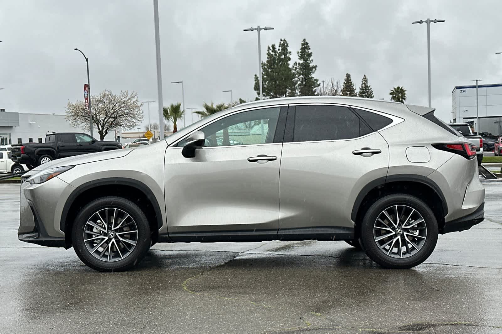 Thumbnail: 2024 Lexus NX - 9