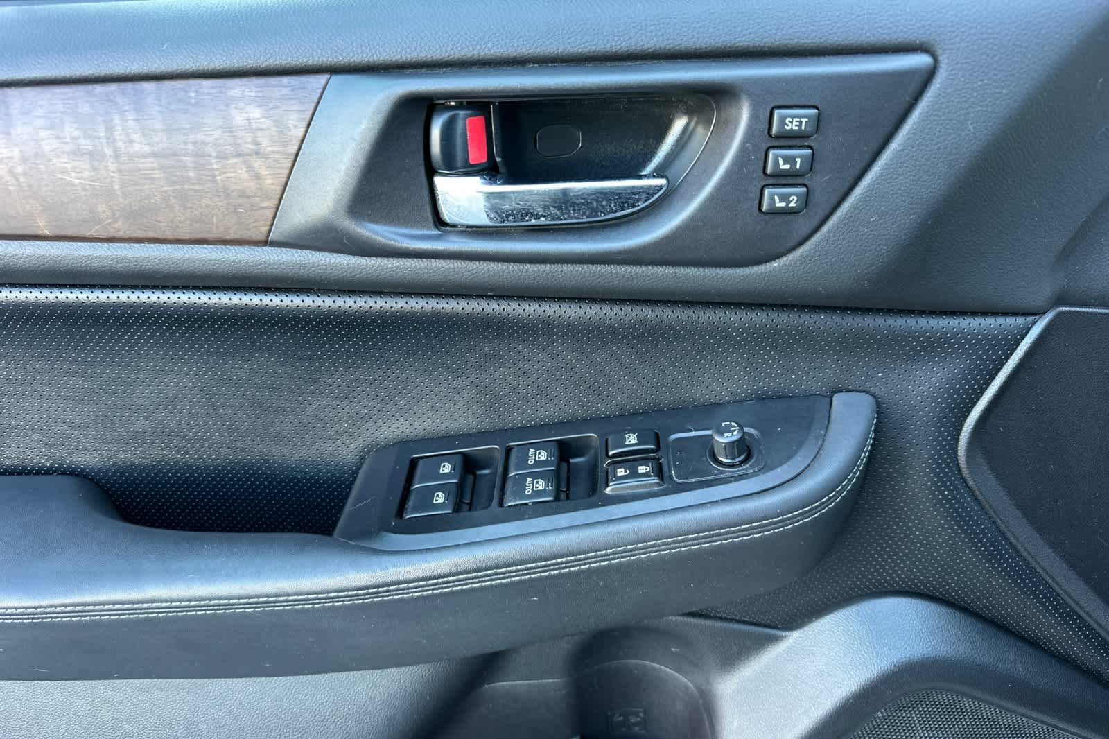 Thumbnail: 2016 Subaru Outback - 12