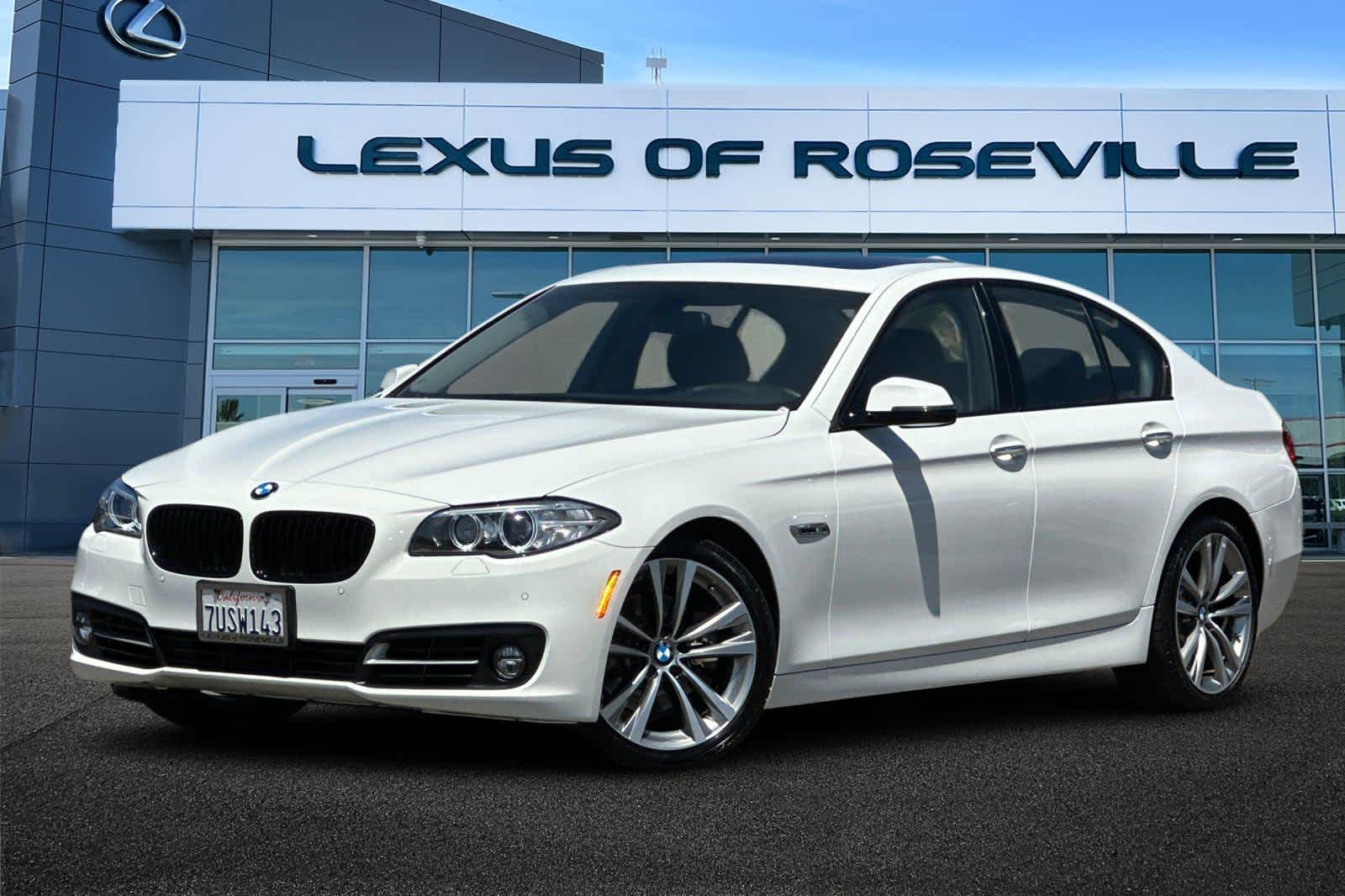 Thumbnail: 2016 BMW 5 Series - 1