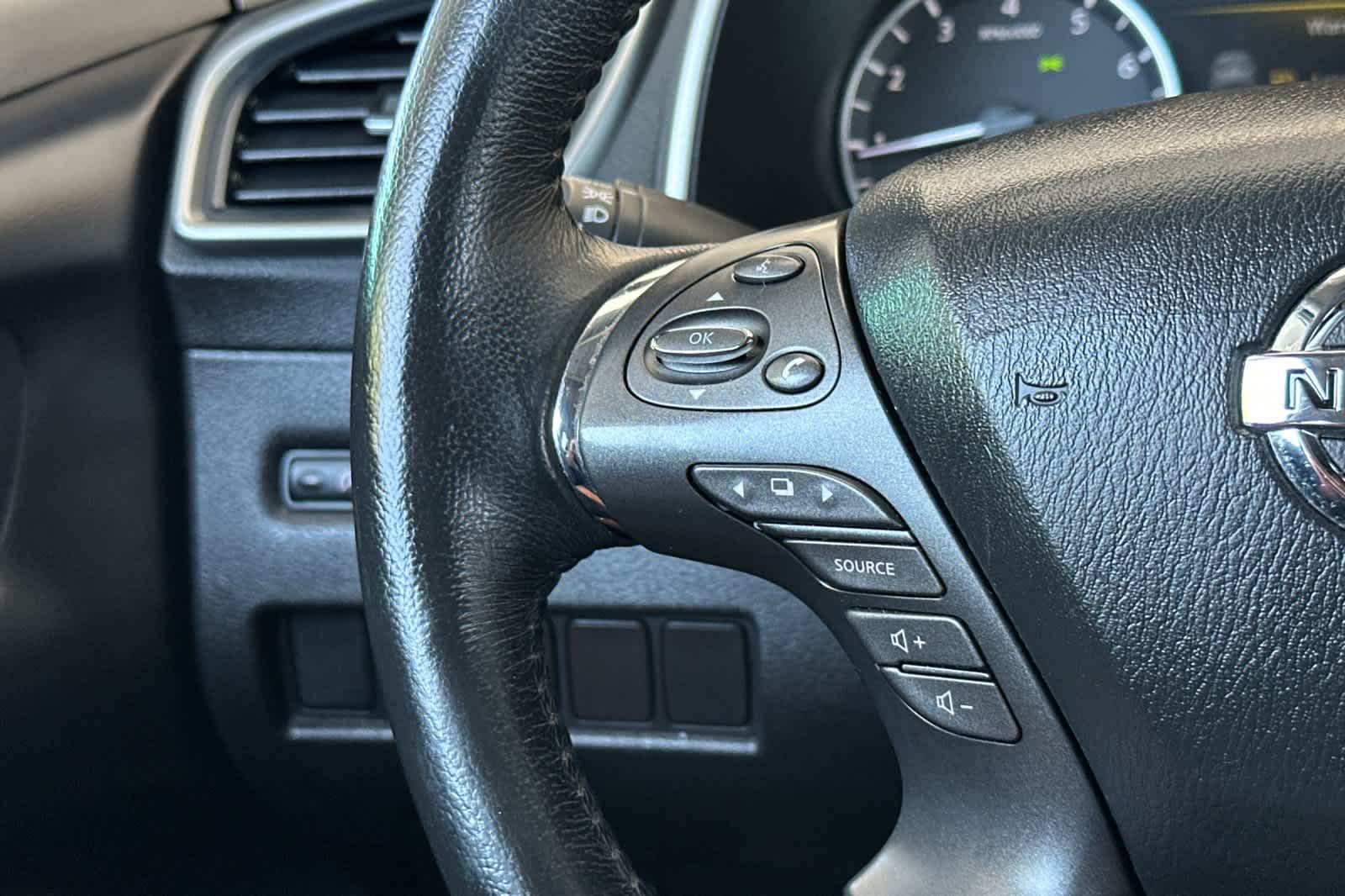 Thumbnail: 2019 Nissan Murano - 26
