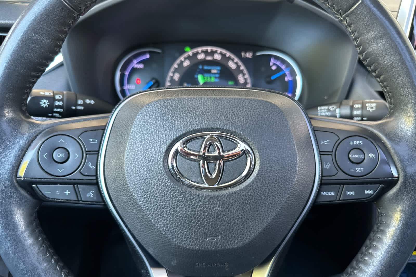 Thumbnail: 2020 Toyota RAV4 - 25
