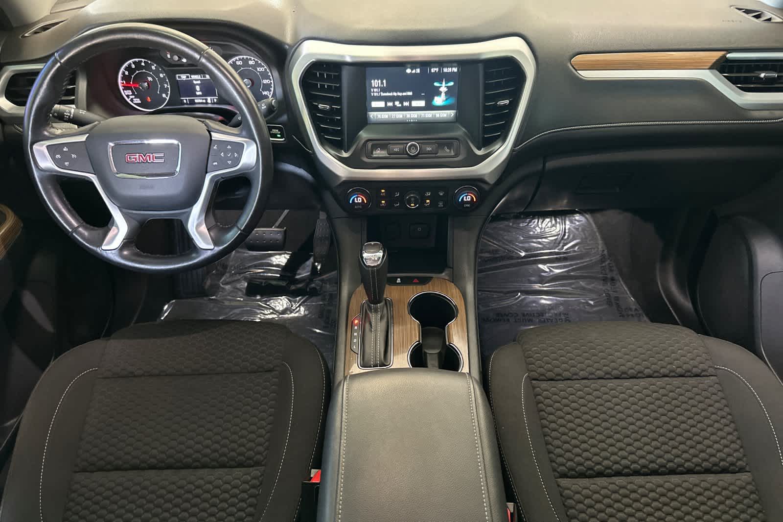 Thumbnail: 2019 GMC Acadia - 3