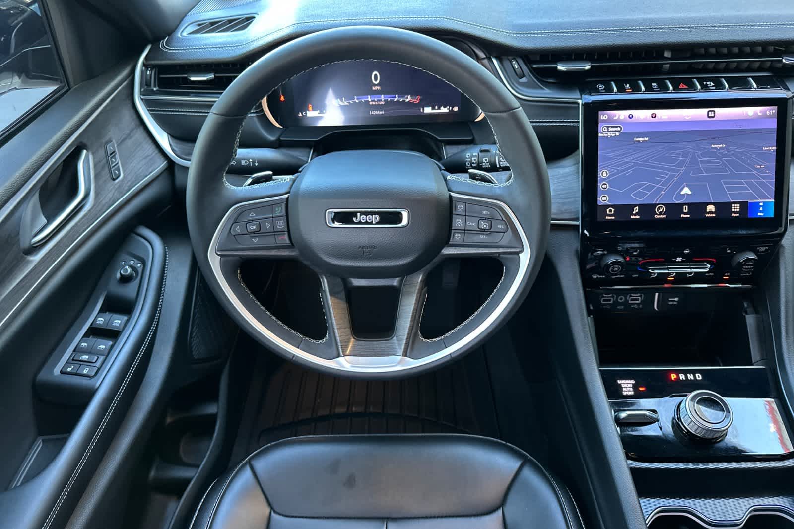 Thumbnail: 2024 Jeep Grand Cherokee - 14