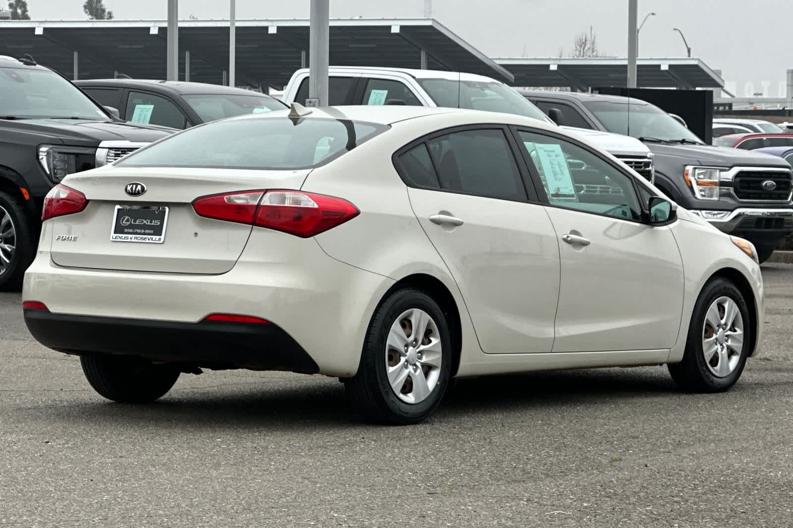 Thumbnail: 2015 Kia Forte - 2