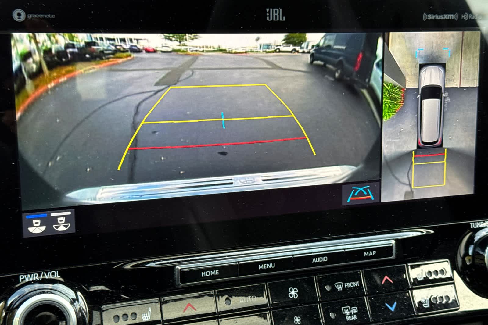 Thumbnail: 2021 Toyota Highlander - 22