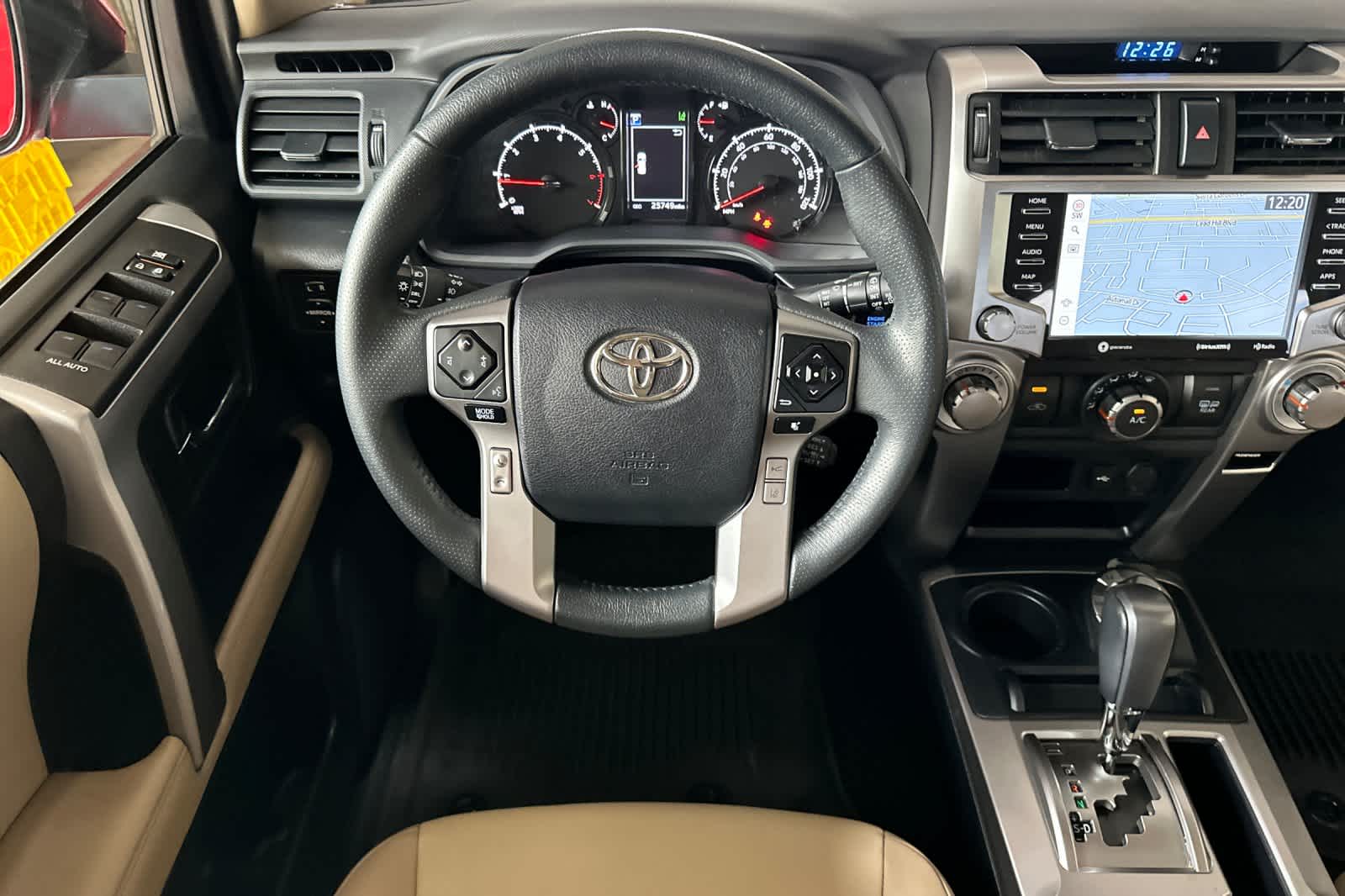 Thumbnail: 2022 Toyota 4Runner - 15