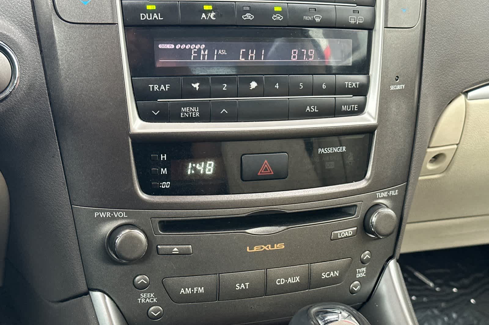 Thumbnail: 2013 Lexus IS - 19