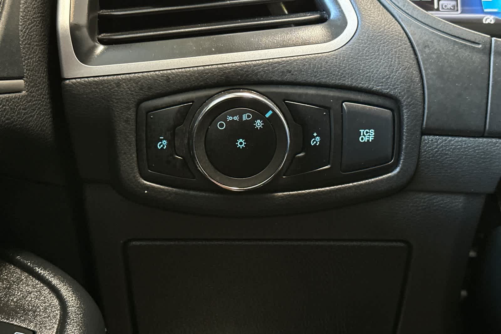 Thumbnail: 2024 Ford Edge - 30