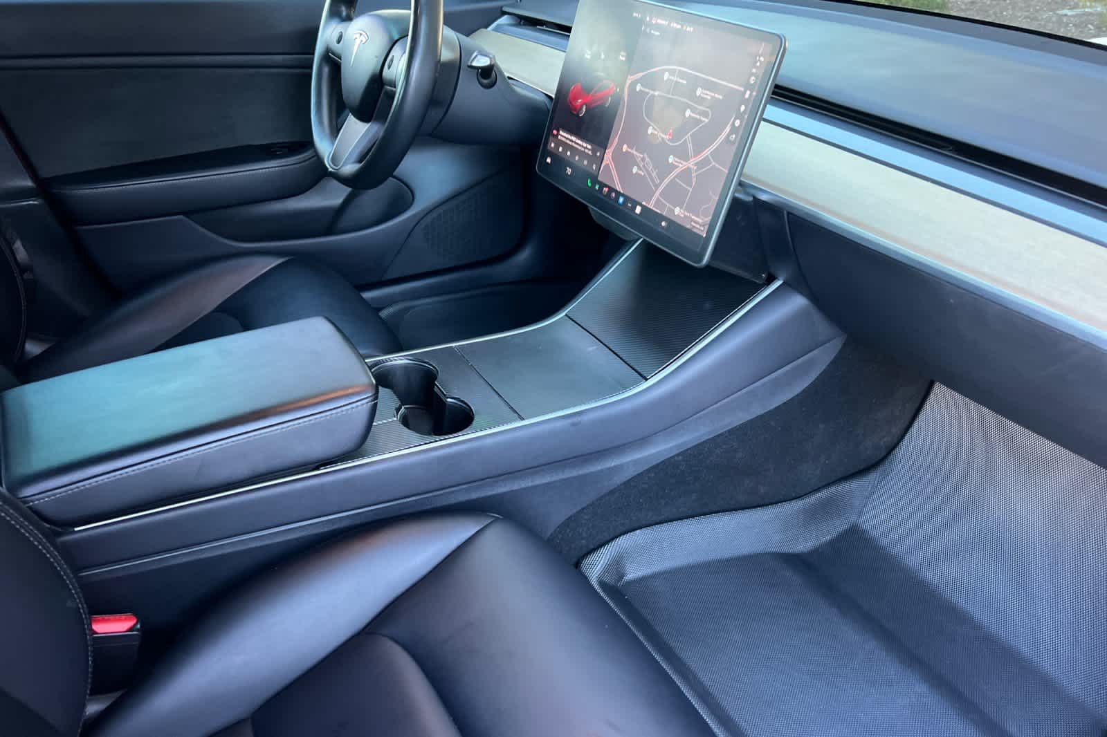 Thumbnail: 2018 Tesla Model 3 - 16