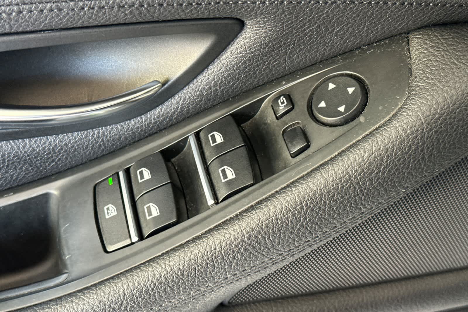 Thumbnail: 2016 BMW 5 Series - 13