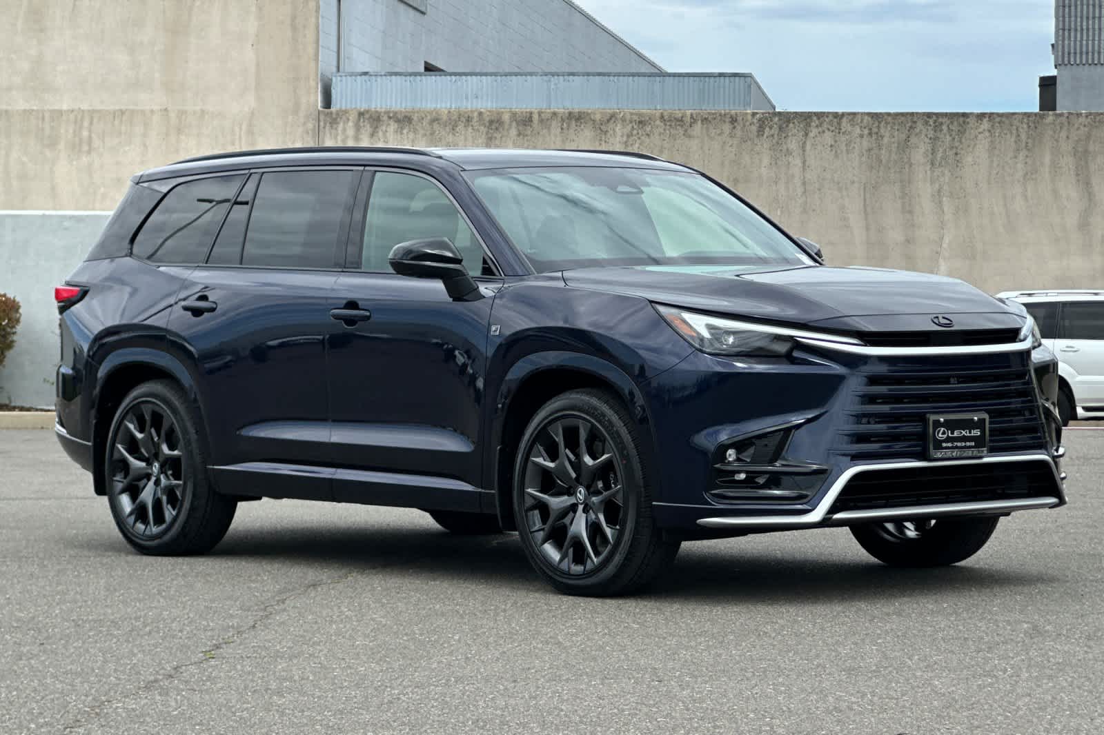 Thumbnail: 2026 Lexus TX - 5
