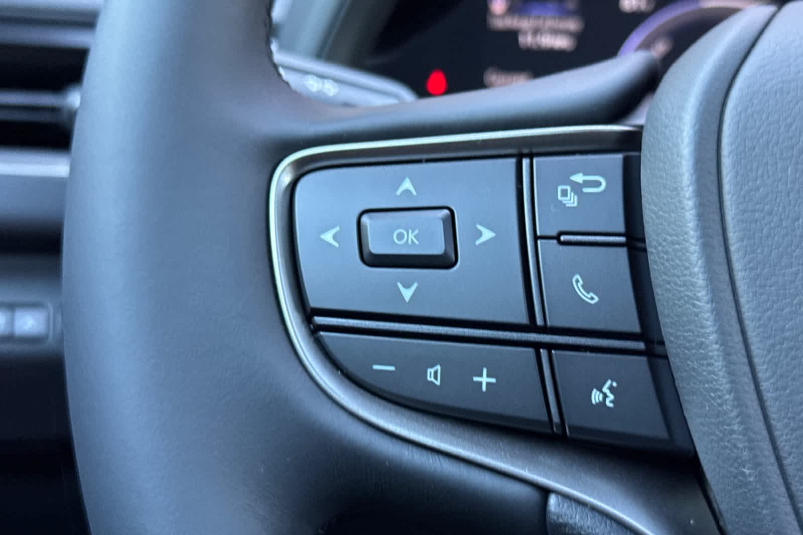 Thumbnail: 2026 Lexus UX - 26