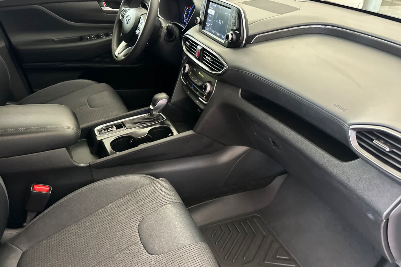 Thumbnail: 2020 Hyundai Santa Fe - 17