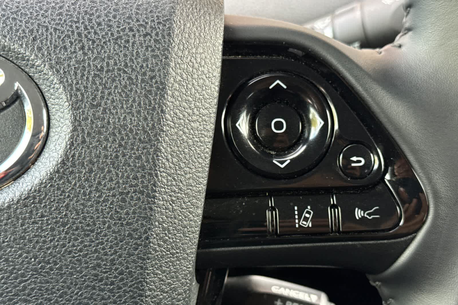 Thumbnail: 2021 Toyota Prius Prime - 27