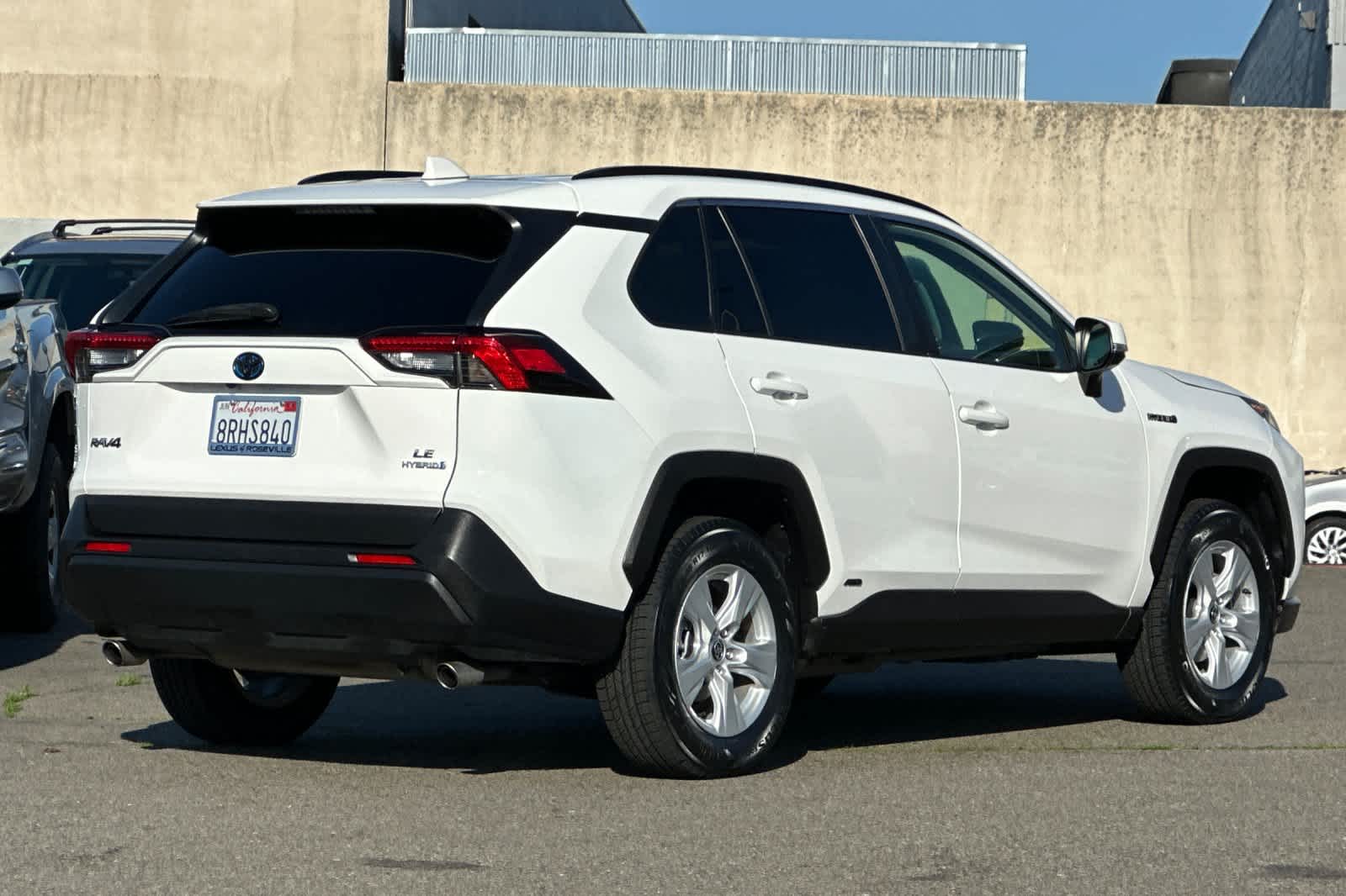 Thumbnail: 2020 Toyota RAV4 - 2