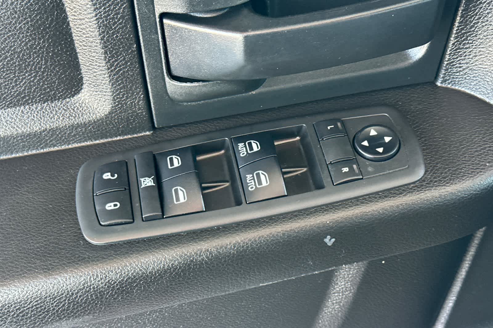 2019 RAM 1500 Classic Tradesman 13