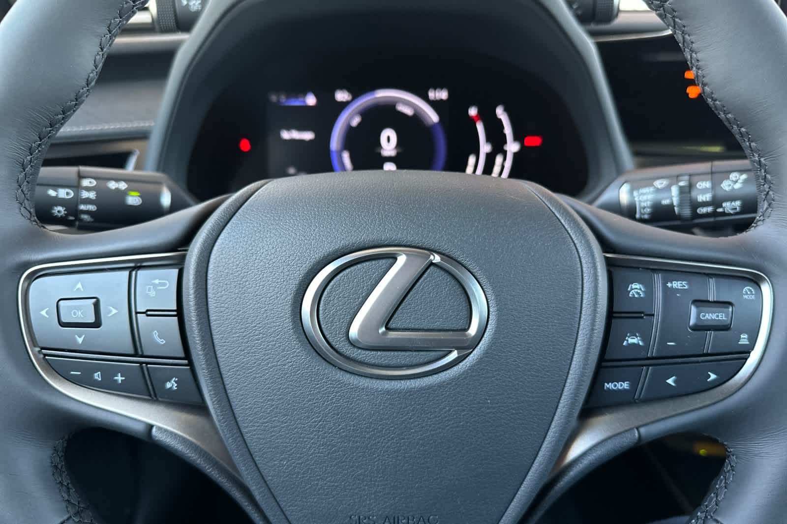 Thumbnail: 2026 Lexus UX - 25