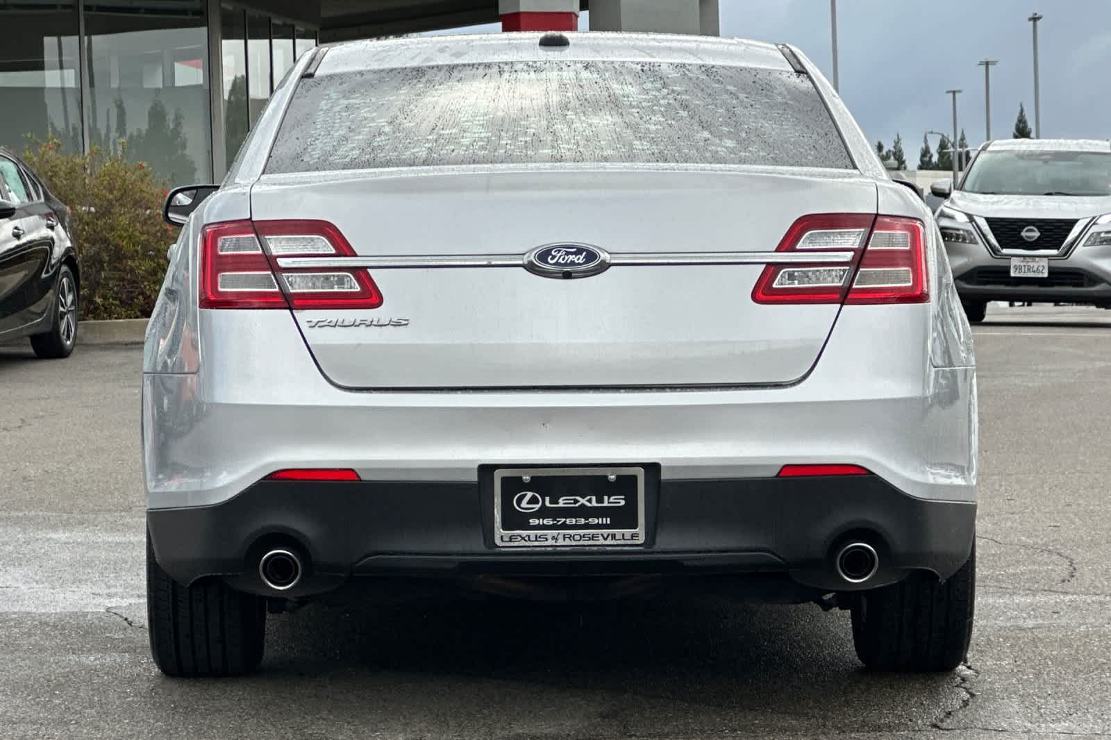 Thumbnail: 2018 Ford Taurus - 8