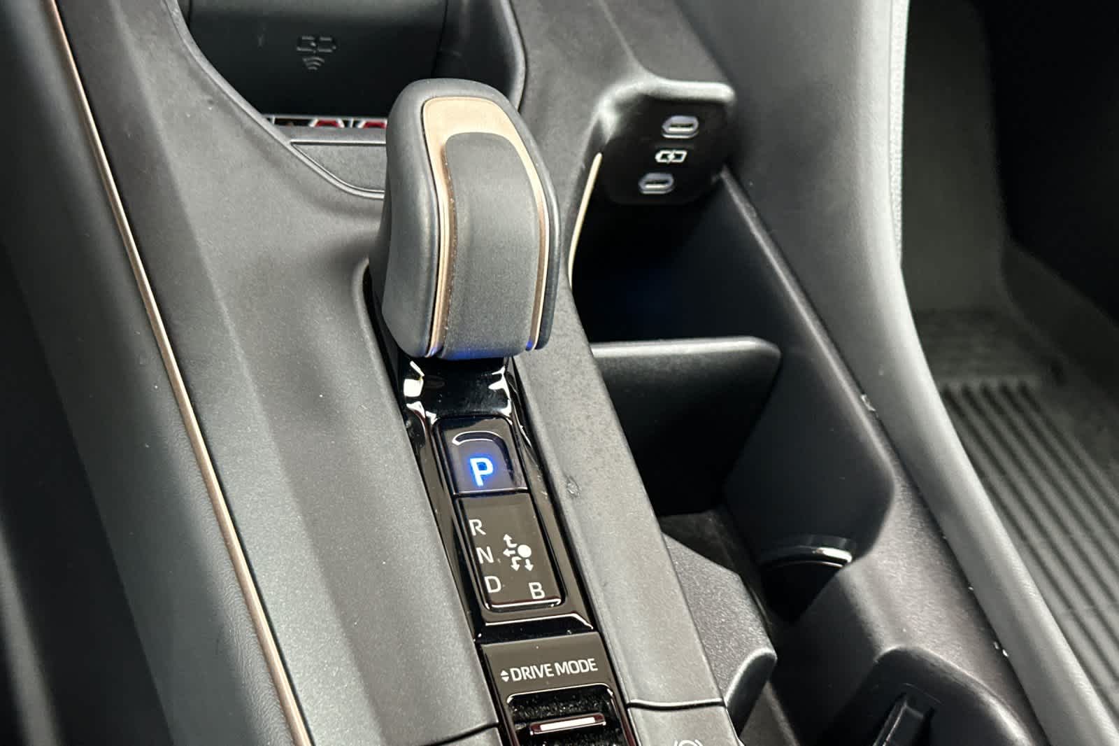 Thumbnail: 2023 Toyota Crown - 22