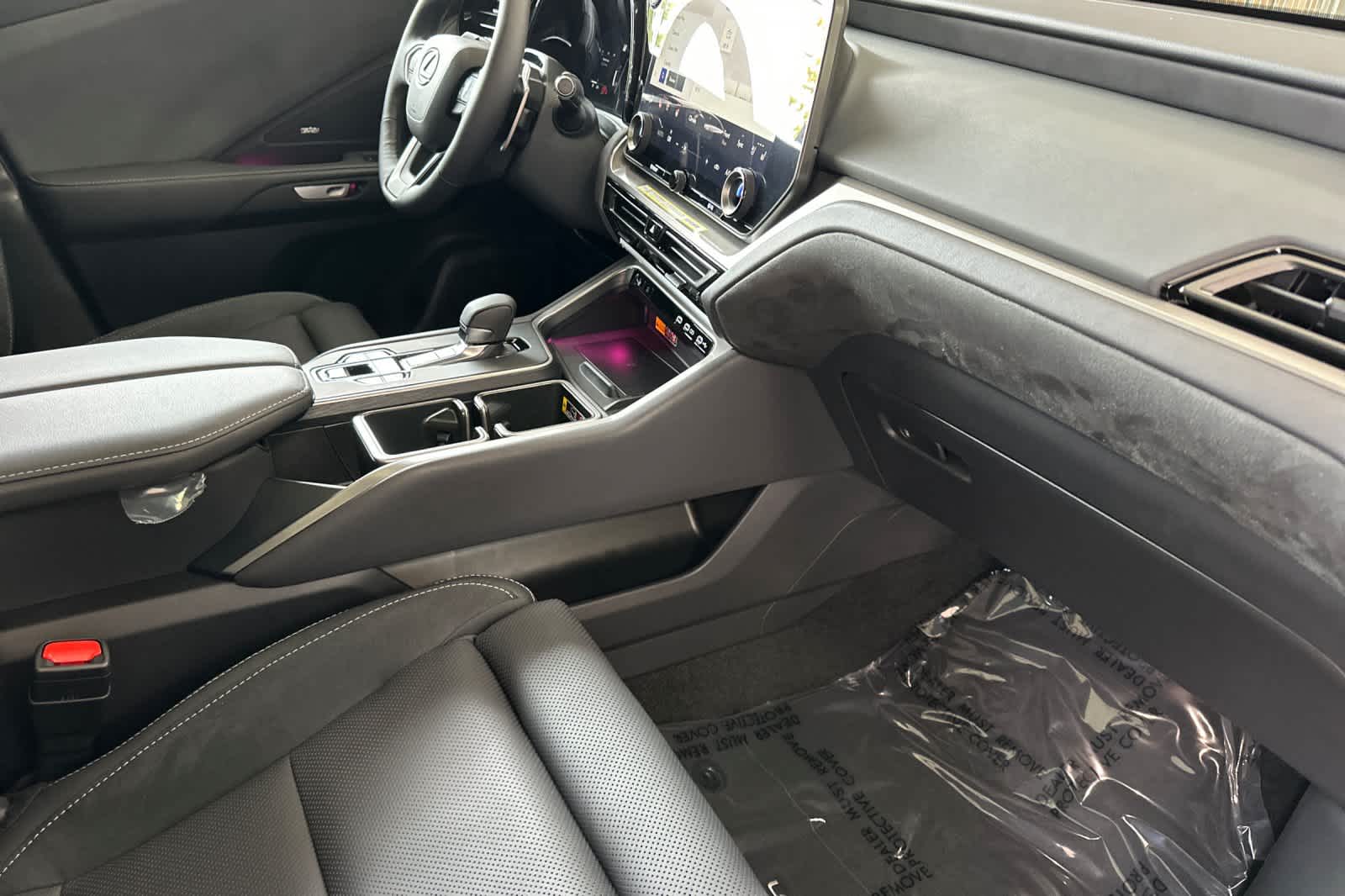 Thumbnail: 2026 Lexus TX - 17