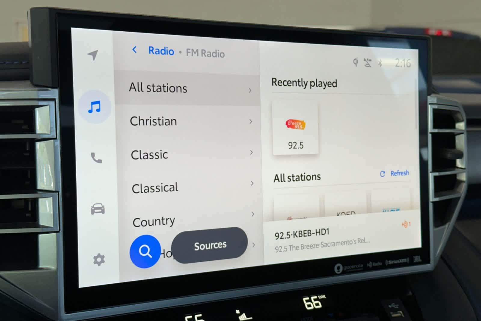 Thumbnail: 2023 Toyota Tundra - 19